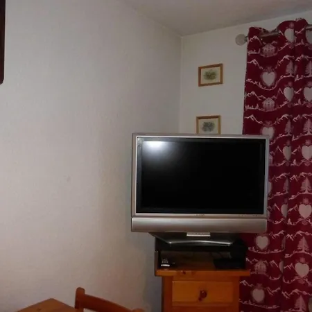 Apartament With Mountain View In