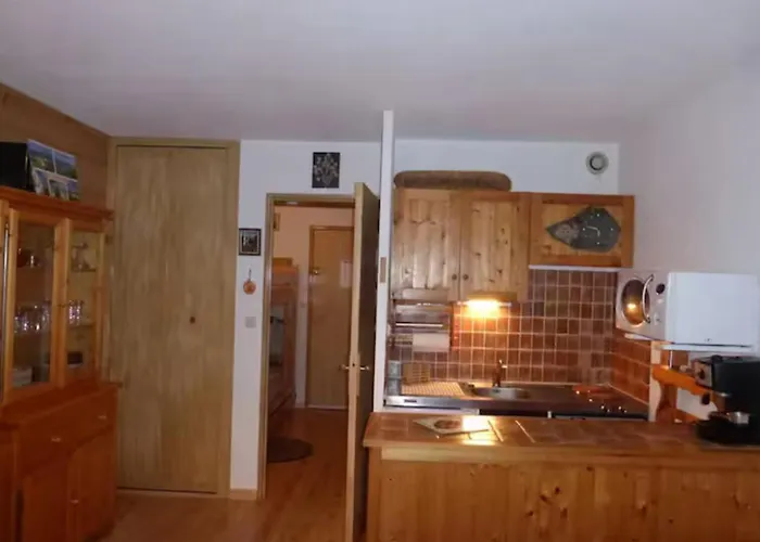 Apartment With Mountain View In Barcelonnette