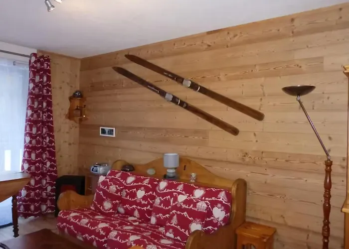 Apartment With Mountain View In Barcelonnette